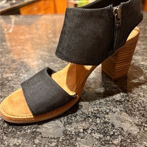 Toms Black and Tan Women's Heeled Sandals